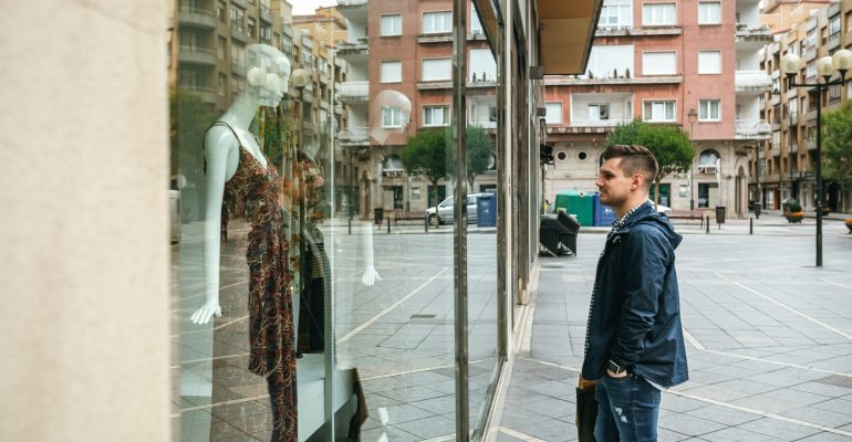 Vetrine per negozi Milano